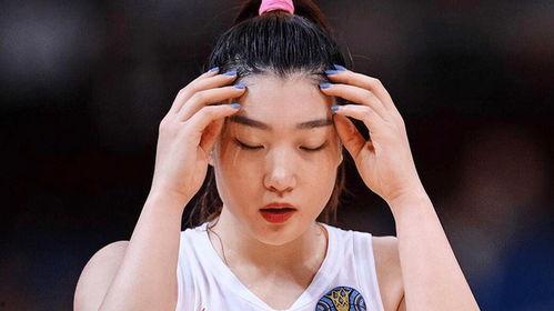 李梦吃瓜事件是真的吗,真相揭秘还是网络谣言？
